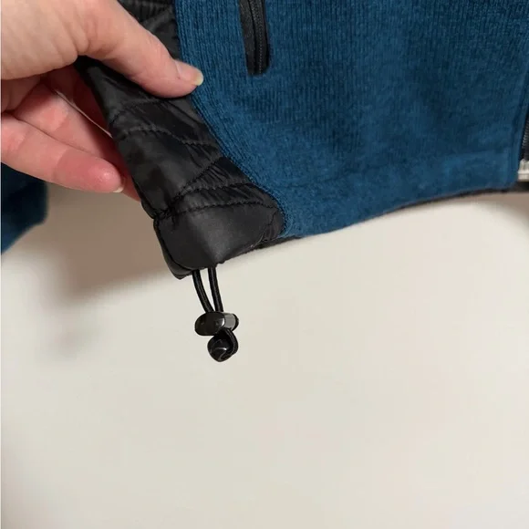 New Balance Teal and Black Hooded Jacket - Picture 6 of 13